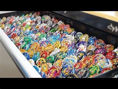 MASSIVE BEYBLADE COLLECTION .
